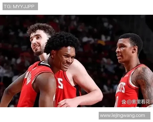 76人火箭精彩对决回顾全场比赛录像分析与亮点集锦